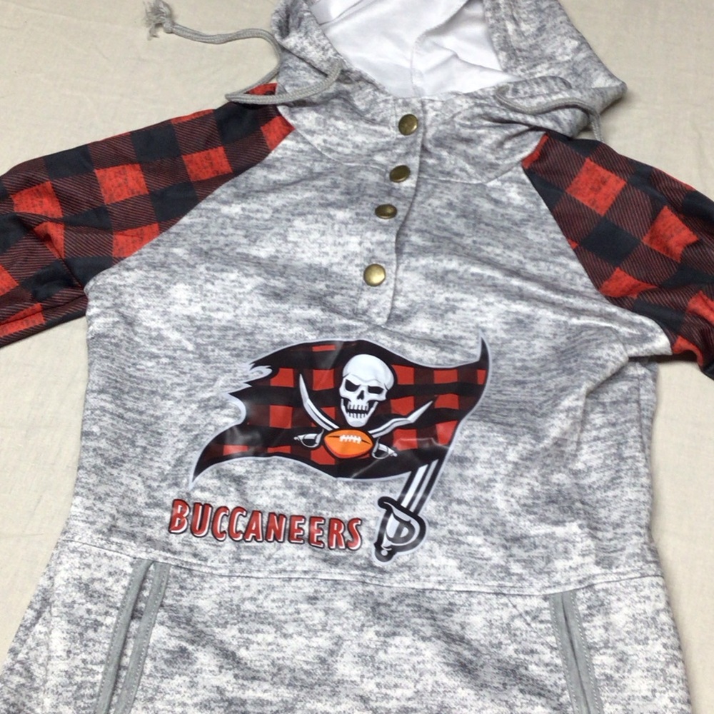 Kids Gray and Red Hoodie buccaneers